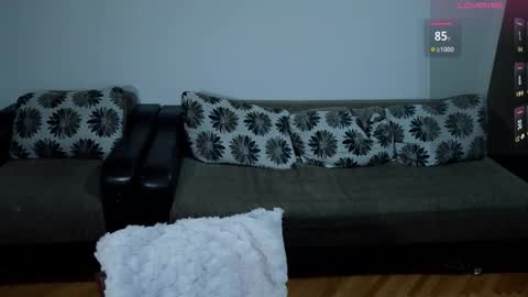 Johnny online show from March 12, 5:38 pm