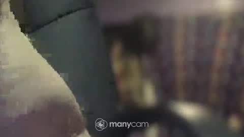 johnnyshung1 online show from January 8, 9:32 am