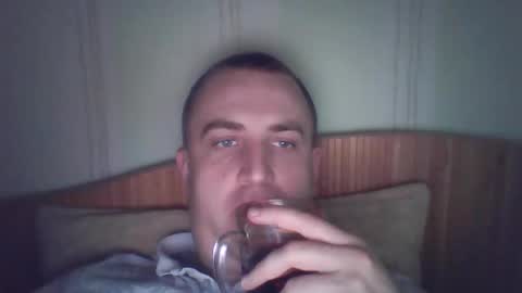 Snapshot of johnoreon chatting on September 19, 11:36 am johnoreon online show from September 19, 11:36 am