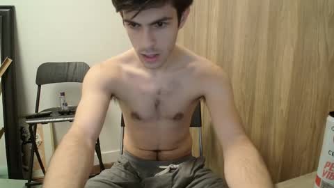 johnresmain online show from March 6, 3:33 pm