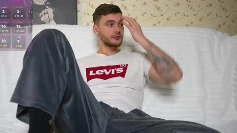 John online show from February 4, 8:24 pm