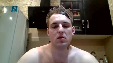 johny27 online show from March 9, 7:05 pm