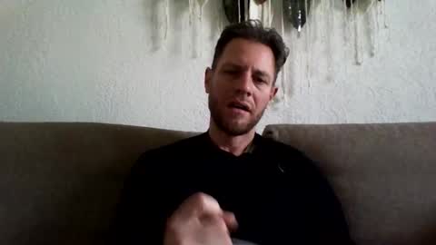 jojo19844 online show from March 16, 10:19 am