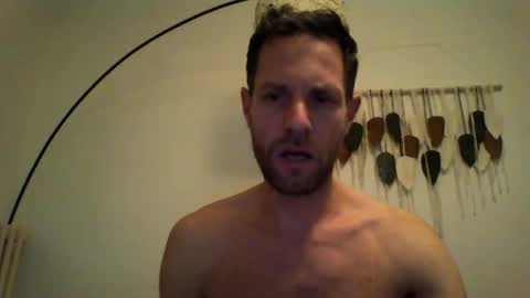 jojo19844 online show from November 8, 9:51 pm