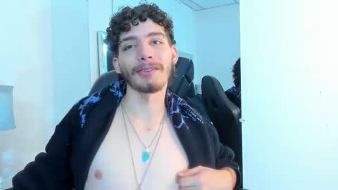 jojobraando online show from November 29, 1:02 am