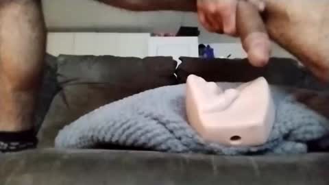 jojomojo648497 online show from May 15, 5:05 am