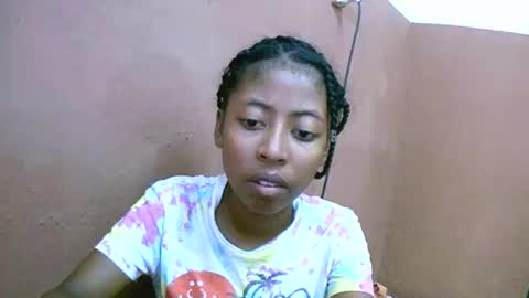 joliekah27 online show from March 1, 10:24 am