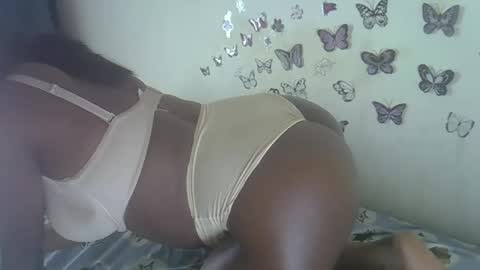 Jollycandra online show from March 6, 3:33 pm