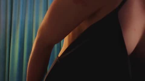 Viola online show from November 30, 11:28 am