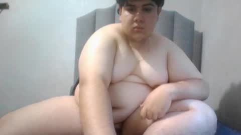 jona1234514 online show from February 25, 3:48 pm