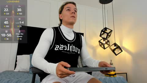 Jonathan Danielss  online show from January 30, 11:55 am