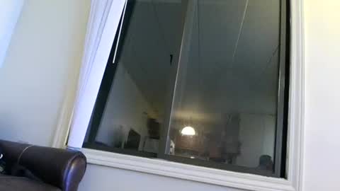 John online show from March 25, 8:10 am