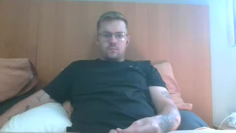 jonoy1995 online show from January 6, 4:58 am