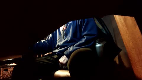 Snapshot of jontn_swift chatting on February 24, 6:38 am Jonathon Swift online show from February 24, 6:38 am