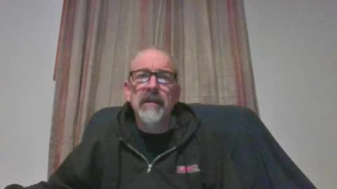 Snapshot of jony_five chatting on February 17, 1:04 am Jon online show from February 17, 1:04 am