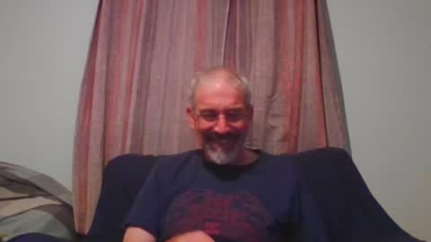Snapshot of jony_five chatting on September 30, 2:00 am Jon online show from September 30, 2:00 am