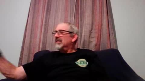 Snapshot of jony_five chatting on October 11, 1:10 am Jon online show from October 11, 1:10 am