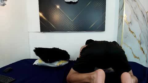 jordanandandrew online show from November 12, 9:17 pm