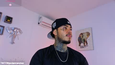 Jordan Smith online show from January 10, 9:42 pm