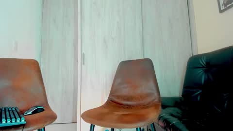 JORGE NARAVEZ online show from December 23, 1:01 am