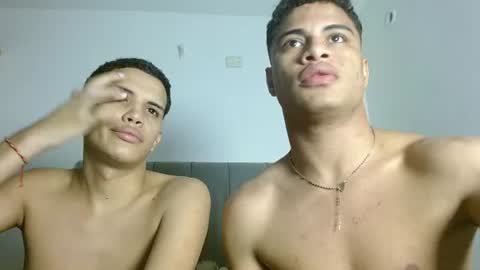 JOSE AND DANIEL online show from July 17, 7:32 am