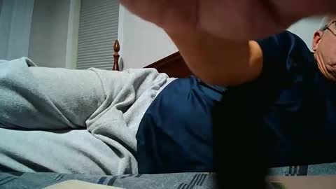 josephgr2021 online show from November 24, 2:21 am