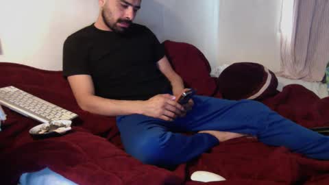 josephs1990 online show from January 12, 8:25 pm