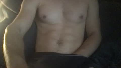 Snapshot of josh40688 chatting on September 27, 9:07 am josh40688 online show from September 27, 9:07 am