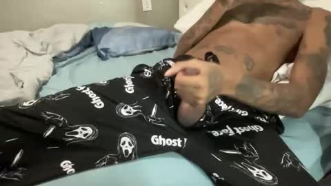 joshperrygoon online show from November 3, 3:40 am