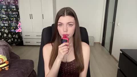 Ivy online show from July 1, 10:02 am