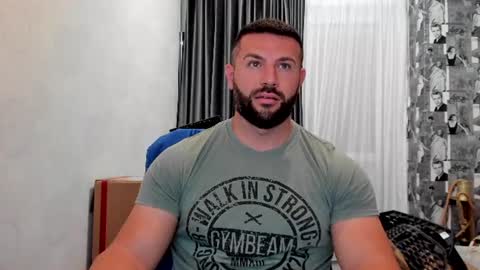 joshuamuscle69 online show from June 11, 7:28 am