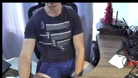 Matias online show from December 19, 8:48 pm