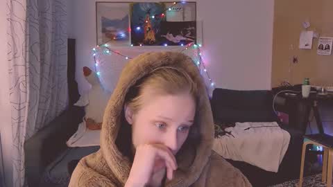 joy_keys online show from February 21, 3:32 pm