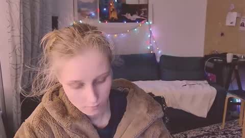 joy_keys online show from February 21, 6:37 pm