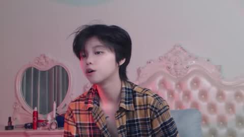 joycekay online show from January 12, 9:33 pm