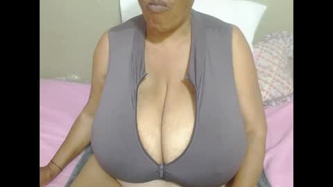 DairyQueen online show from February 11, 6:39 am