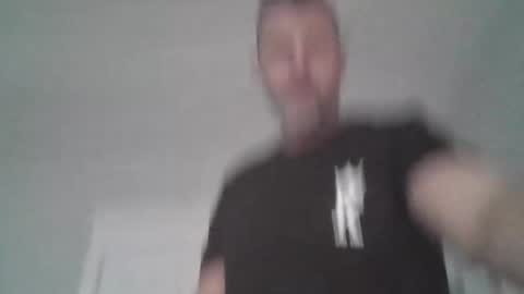 jsizzle184485 online show from March 10, 2:43 pm