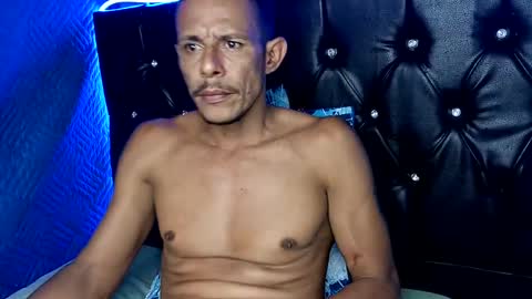 Juan y la flaca online show from February 9, 9:17 pm