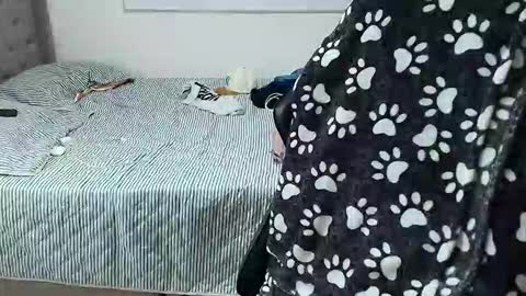 juan_gomez_1 online show from January 12, 9:05 am