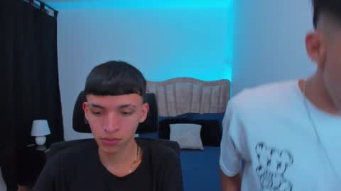 JuanSteven online show from October 7, 4:30 am