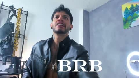 Juan Esteban online show from June 3, 6:57 pm