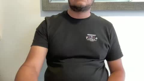 juandavergax42 online show from February 4, 9:40 pm