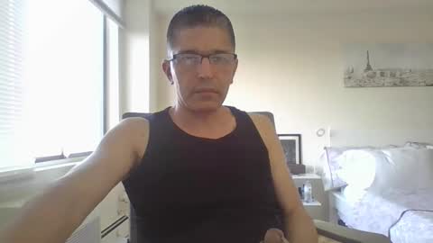 juanearth1 online show from June 5, 11:32 pm