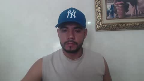 juanfe_style online show from May 18, 4:46 pm
