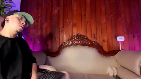 juanftmaria2 online show from February 3, 2:53 am