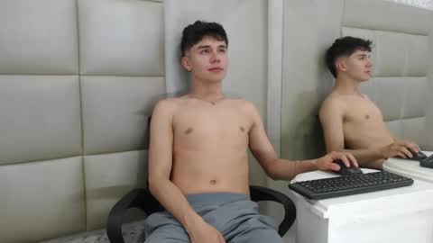 JuanGomm online show from December 23, 5:13 am