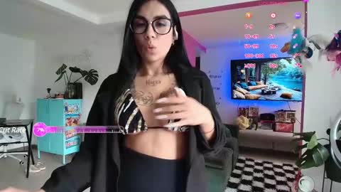 Juanitafoxx online show from March 7, 9:27 pm