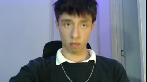 Snapshot of juanmres chatting on October 16, 3:39 am juanmres online show from October 16, 3:39 am