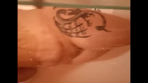 SuperWetSuperTight online show from November 8, 6:16 am