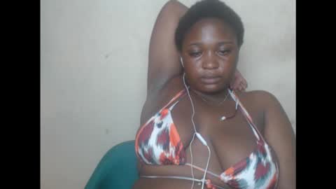 juicyboobssx online show from September 19, 11:19 pm